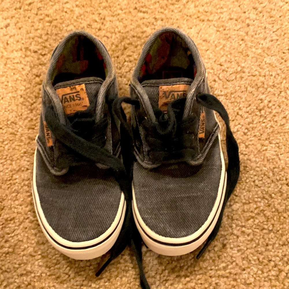 Boys Vans. Size 13.5